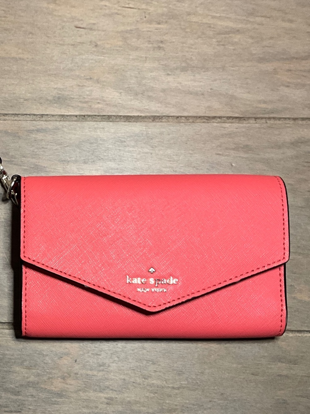 Kate Spade Pebbled Leather Wristlet Wallet Coral Pink Snap Closure Like New